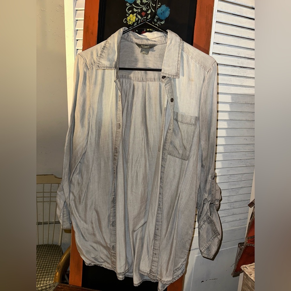 Gray denim top light weight.